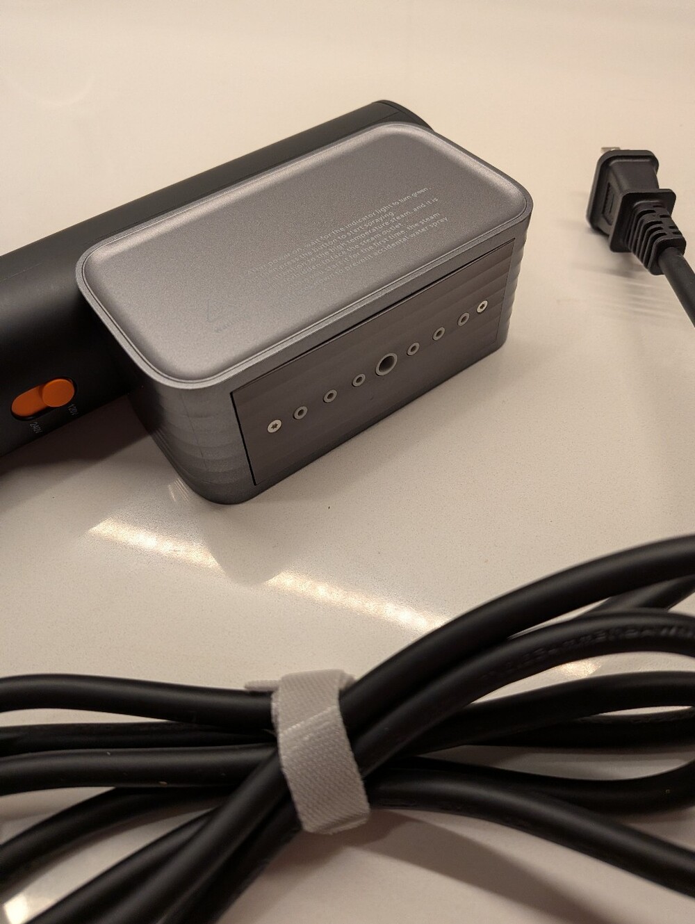 Nesugar G7 Dual-voltage Steamer - Picture 3 of 9